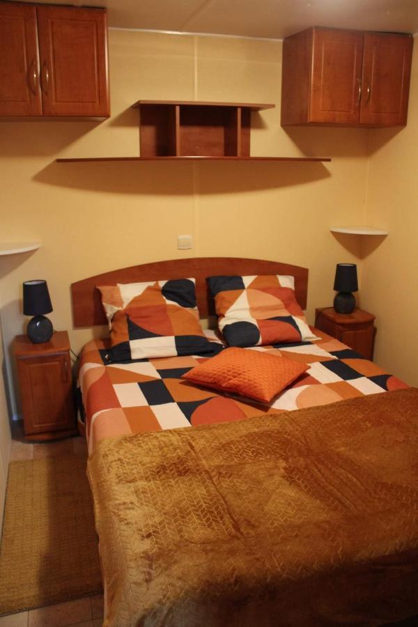 Mobil-Home "Le Pin Bleu" A St-Paul-Les-Dax Mees Екстер'єр фото
